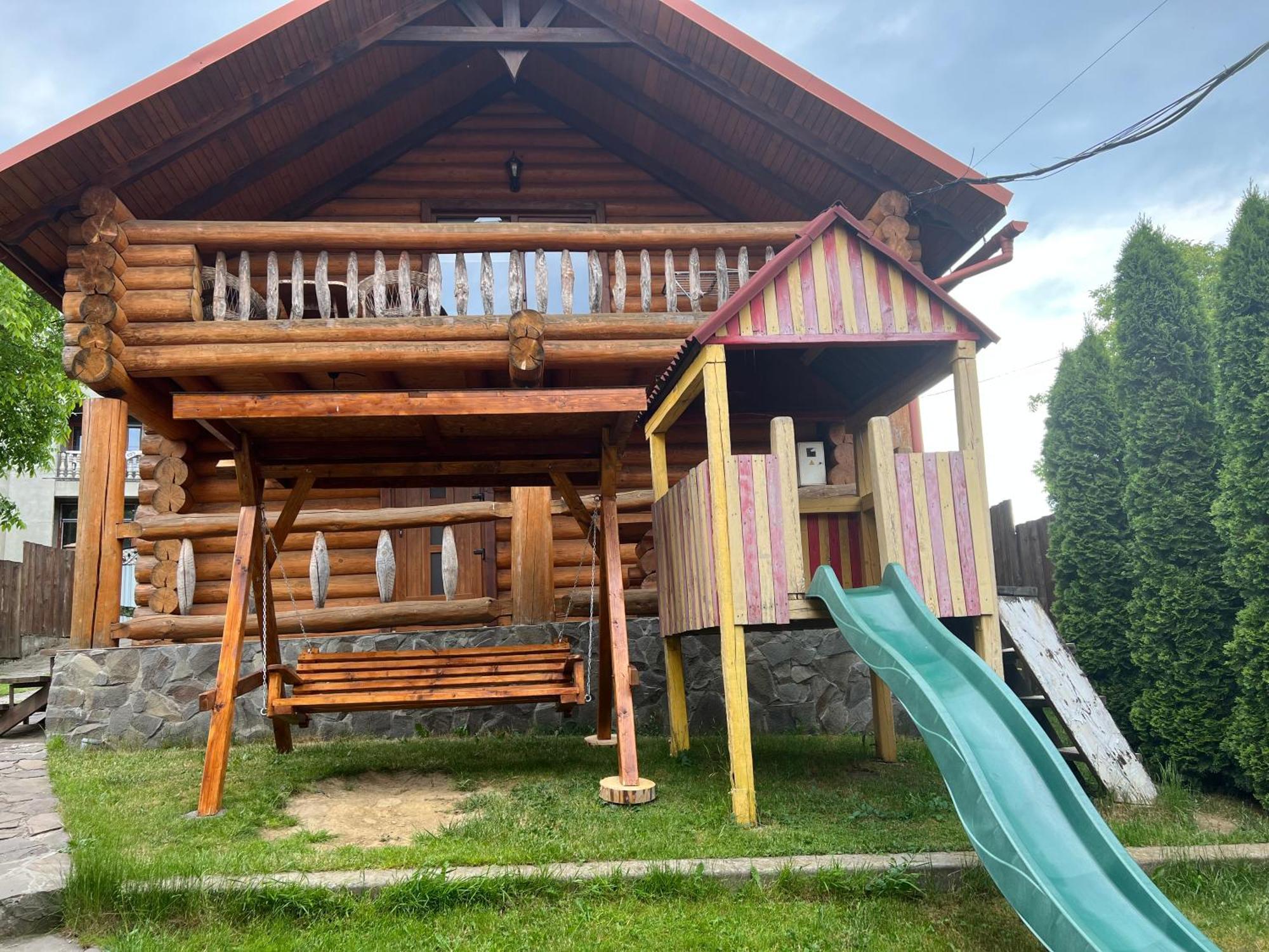 Smerekovyi Dvir Poljana Exteriér fotografie