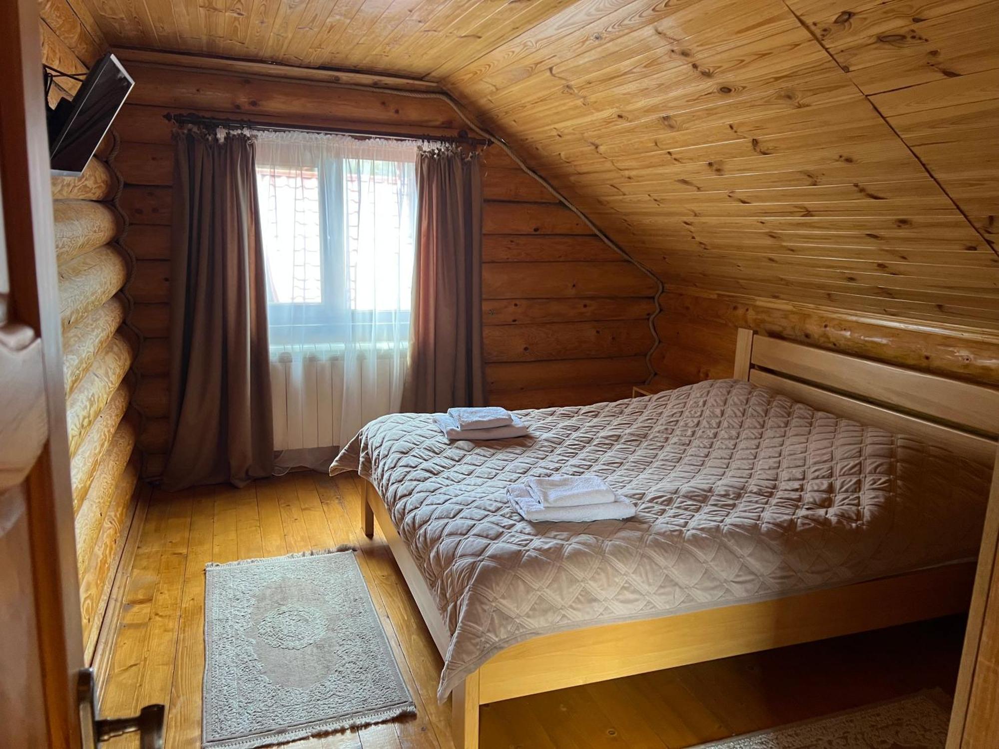 Smerekovyi Dvir Poljana Exteriér fotografie